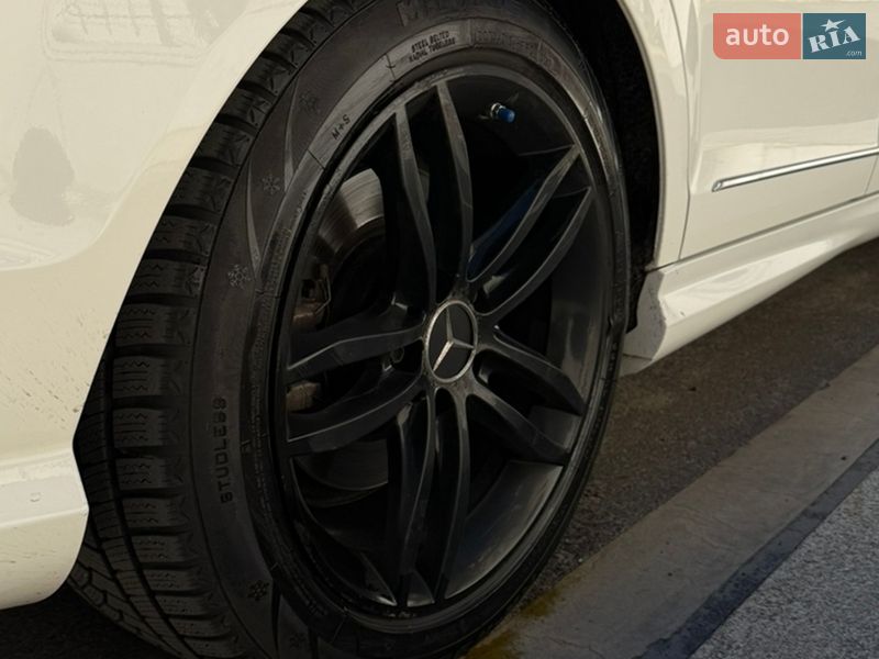 Седан Mercedes-Benz C-Class 2013 в Киеве