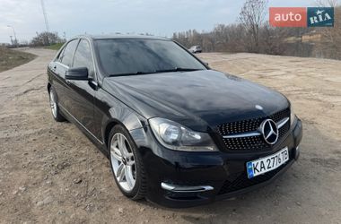 Седан Mercedes-Benz C-Class 2013 в Києві