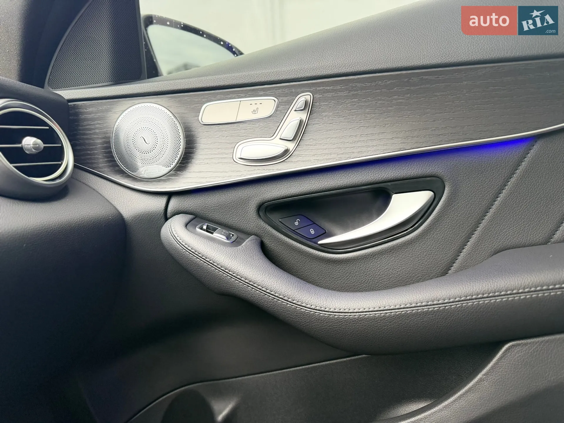 2020 Mercedes-Benz C-klasse - мініатюра 39