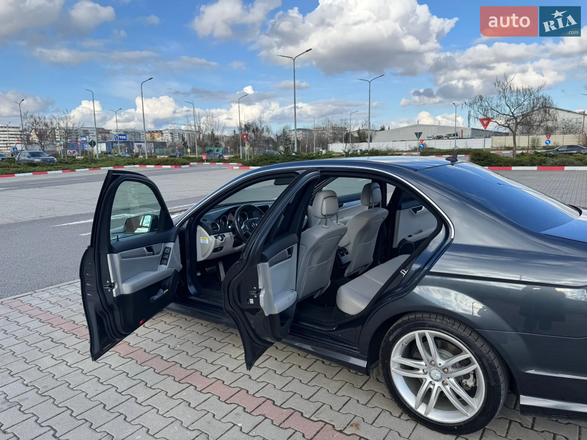 2012 Mercedes-Benz C-klasse - мініатюра 8