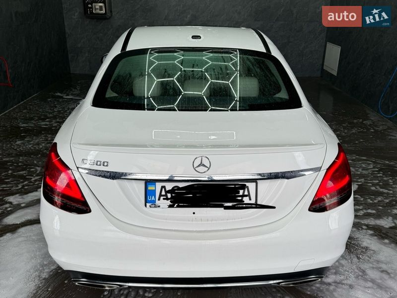 Седан Mercedes-Benz C-Class 2020 в Ровно