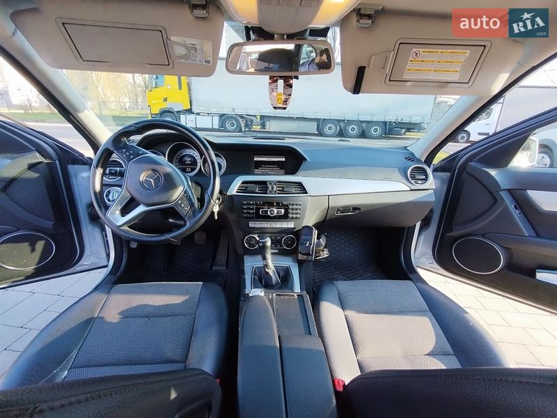 Универсал Mercedes-Benz C-Class 2013 в Ровно