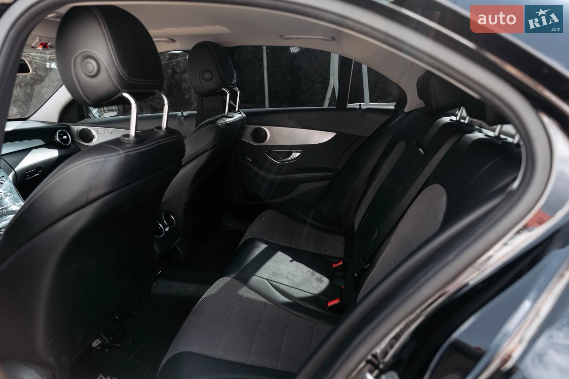 2016 Mercedes-Benz C-klasse - мініатюра 13