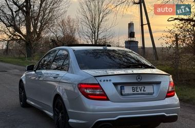 Седан Mercedes-Benz C-Class 2012 в Жмеринке
