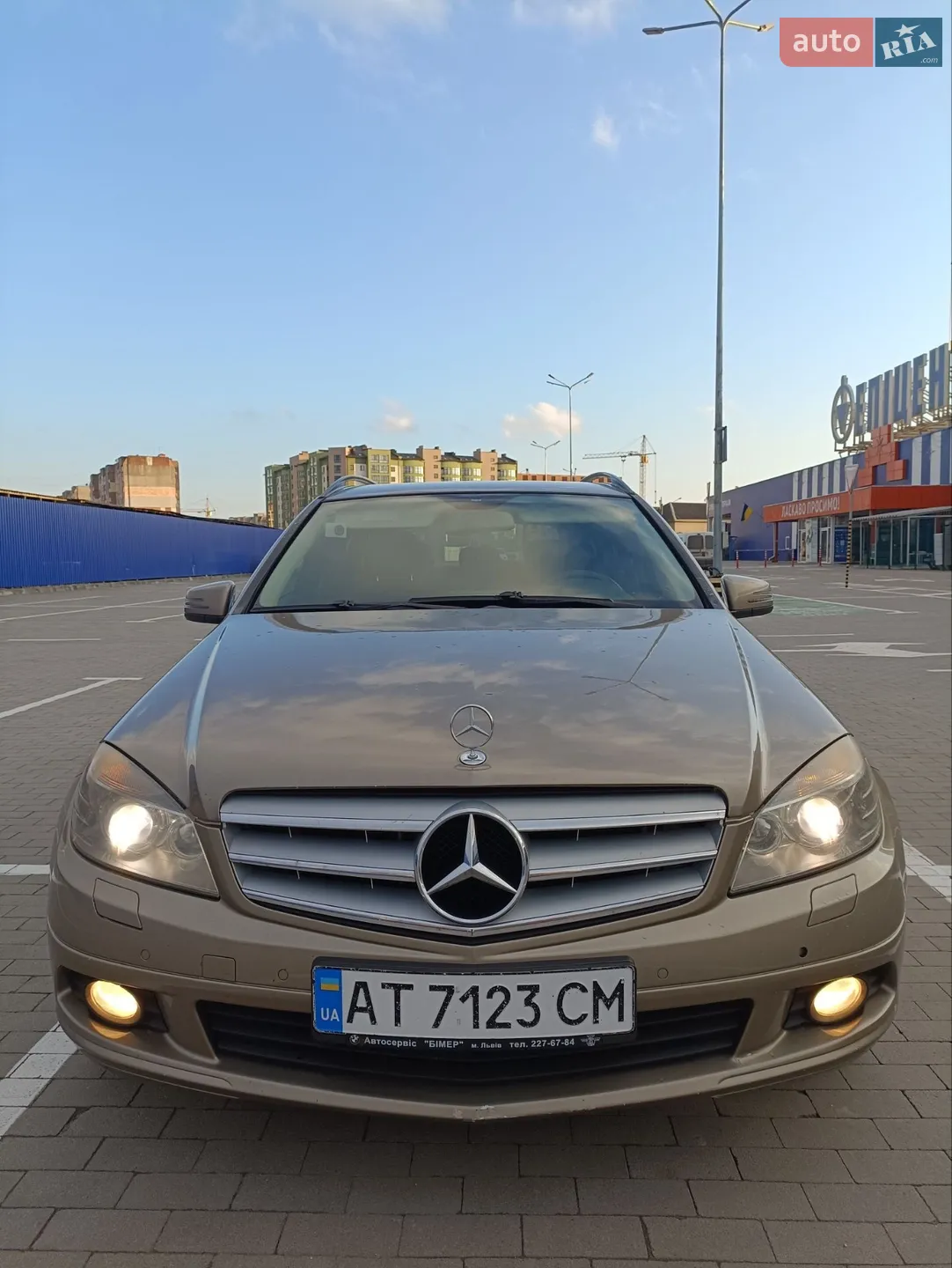 2010 Mercedes-Benz C-klasse - мініатюра 7