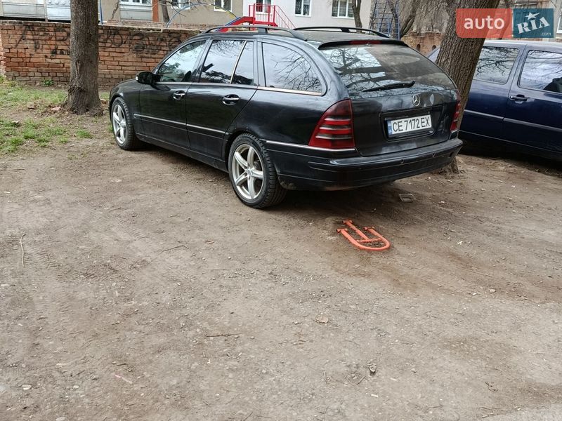 Mercedes-Benz C-Class 2003