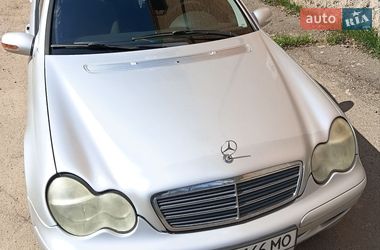 Седан Mercedes-Benz C-Class 2002 в Кривом Роге