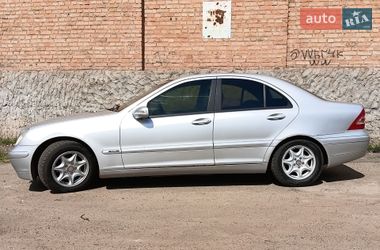 Седан Mercedes-Benz C-Class 2002 в Кривом Роге