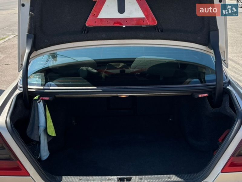 Седан Mercedes-Benz C-Class 2000 в Николаеве