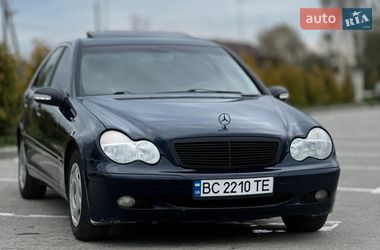 Седан Mercedes-Benz C-Class 2002 в Мостиській