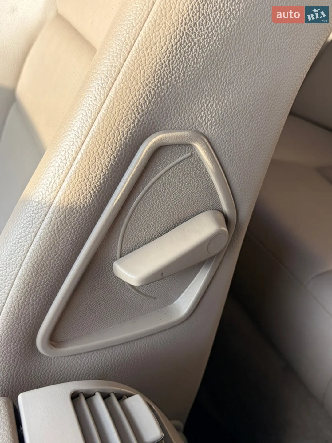 2012 Mercedes-Benz C-klasse - мініатюра 19