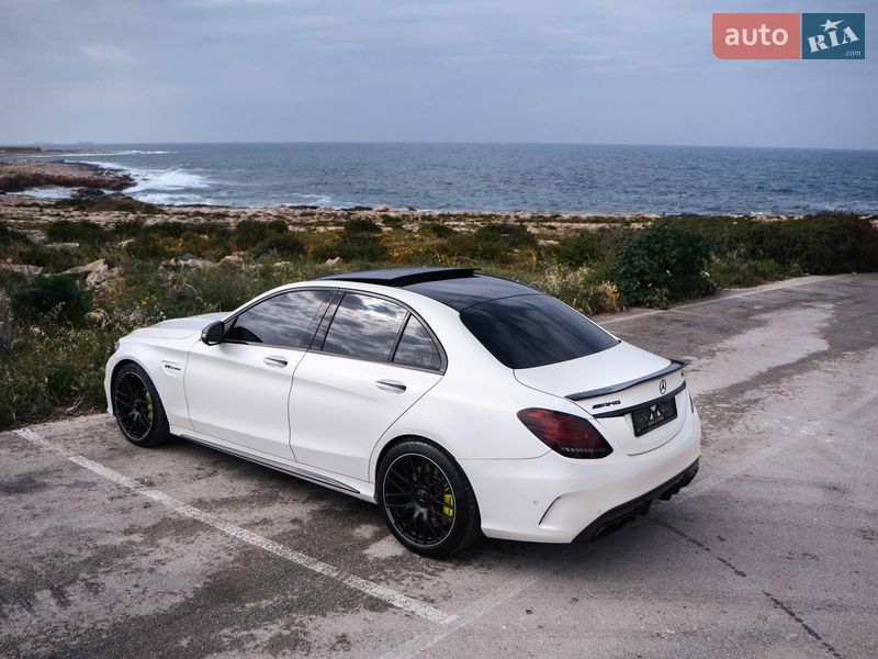 Mercedes-Benz C-Class 2018