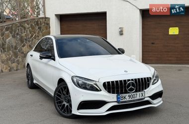 Седан Mercedes-Benz C-Class 2015 в Києві