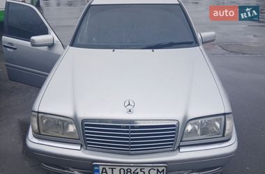 Седан Mercedes-Benz C-Class 2000 в Калуше