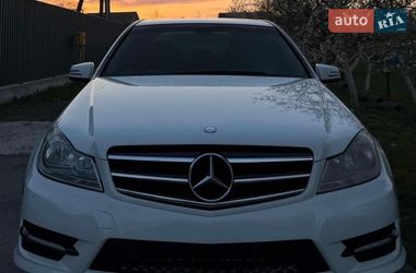 Седан Mercedes-Benz C-Class 2012 в Ивано-Франковске