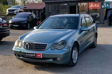 Універсал Mercedes-Benz C-Class 2002 в Вінниці