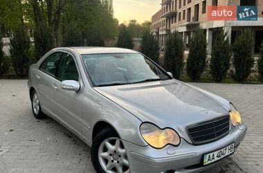 Седан Mercedes-Benz C-Class 2003 в Ровно