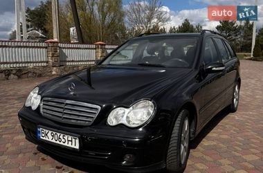 Универсал Mercedes-Benz C-Class 2007 в Олевске