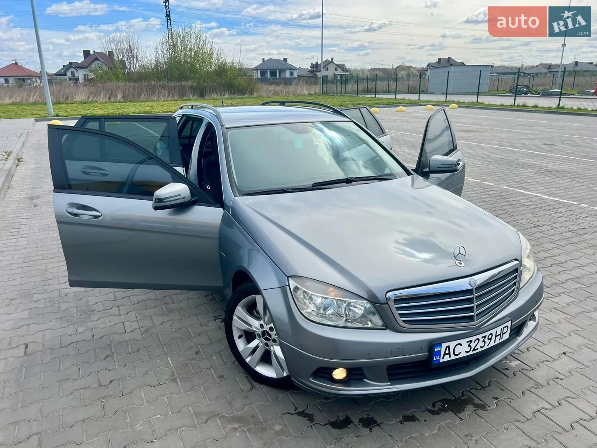 2010 Mercedes-Benz C-klasse - мініатюра 7
