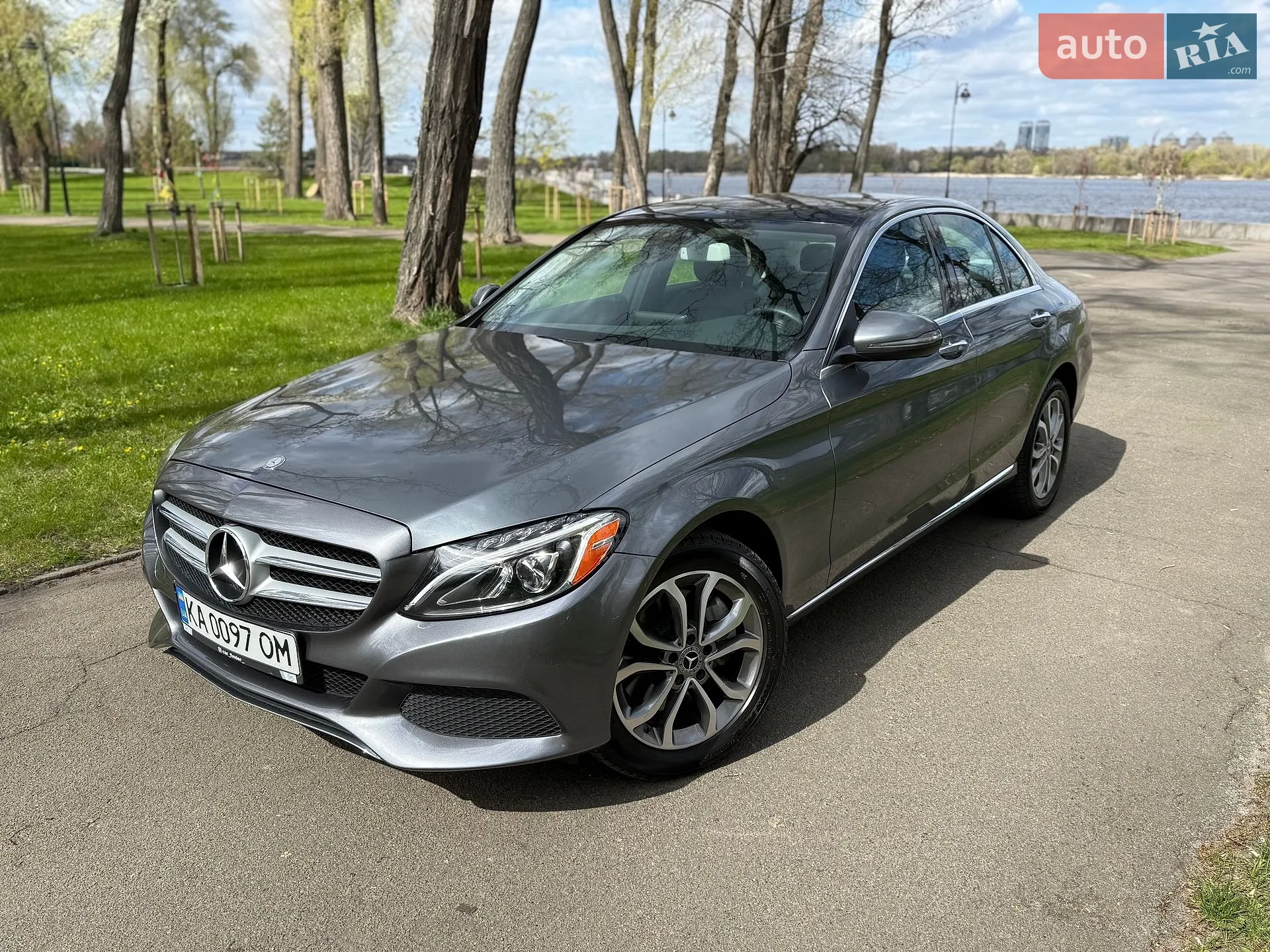 2017 Mercedes-Benz C-klasse - фото 1