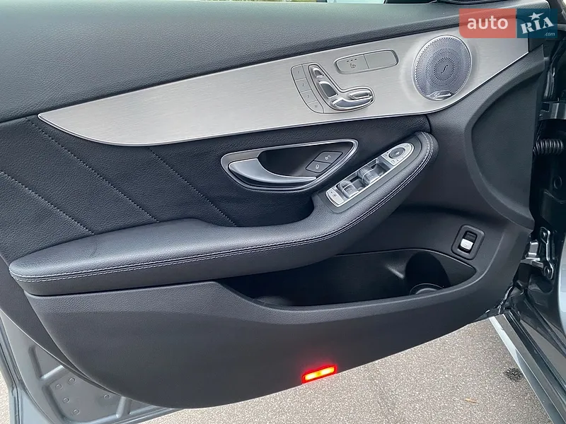 Mercedes-Benz C-Class 2018 VIN 55SWF4KB7JU260203 фото оголошення 13 з 68