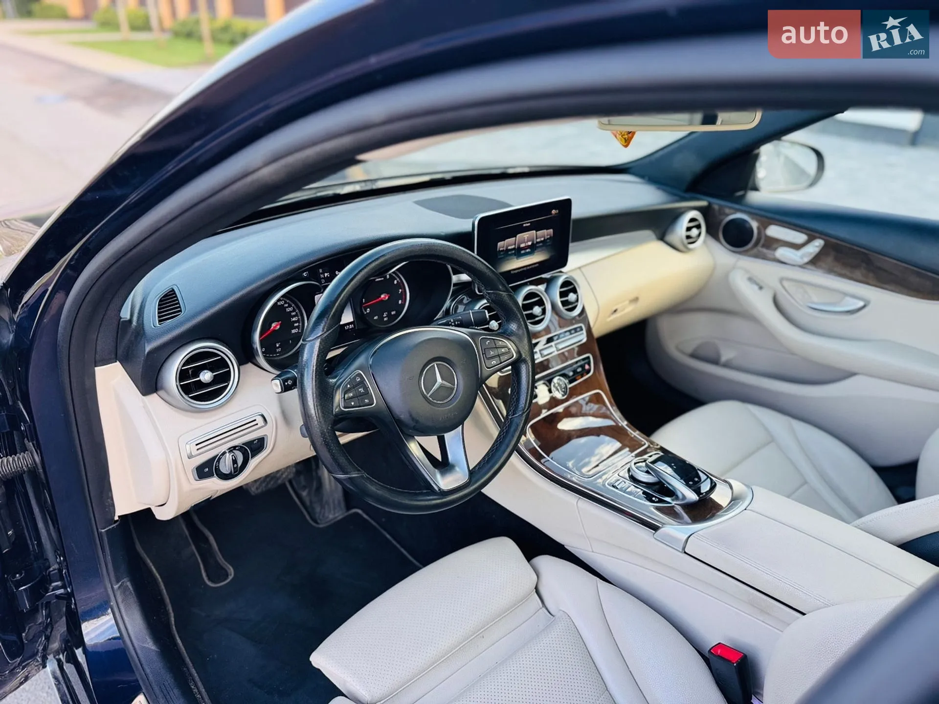 2016 Mercedes-Benz C-klasse - мініатюра 21