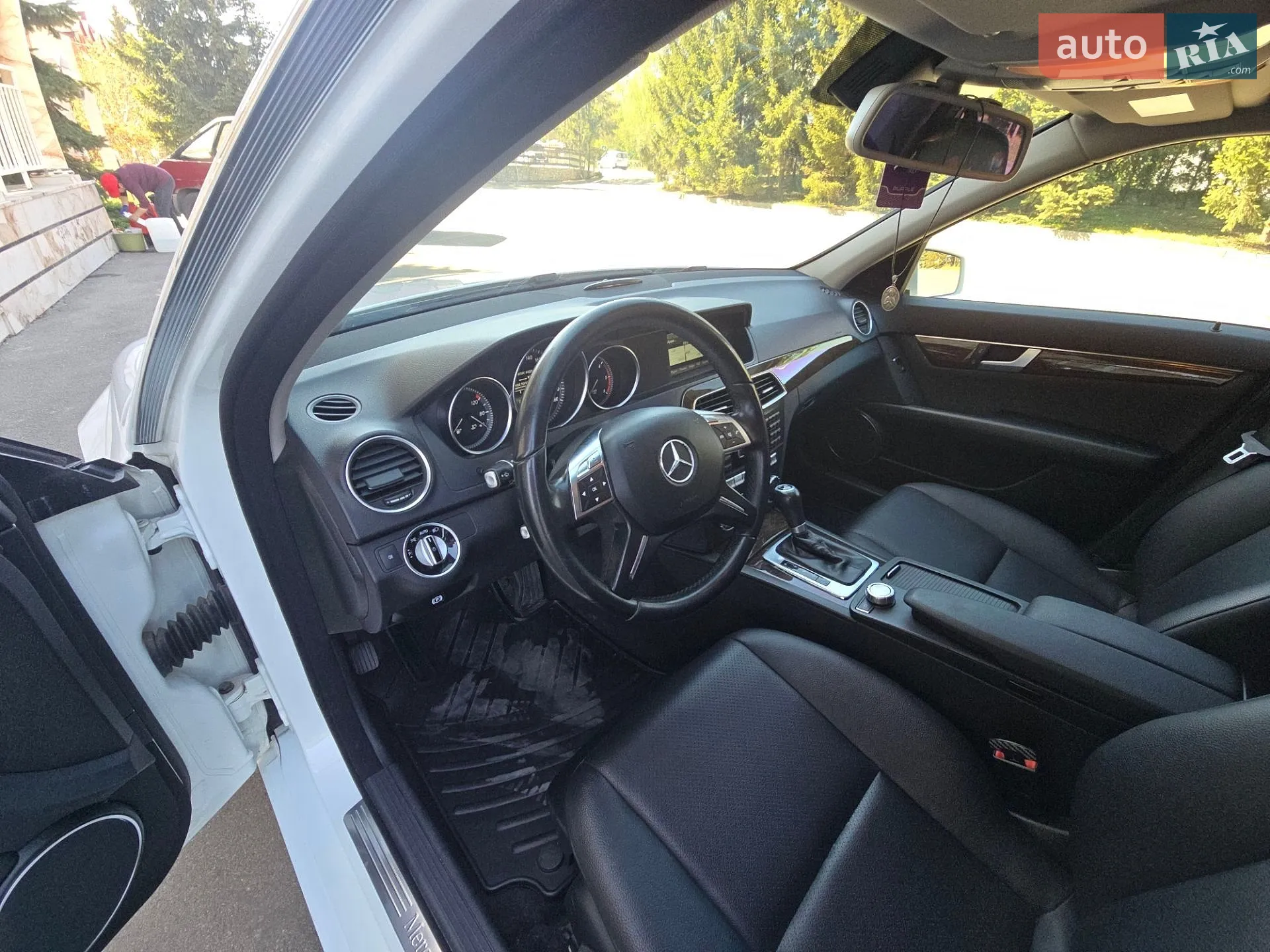 2013 Mercedes-Benz C-klasse - мініатюра 26