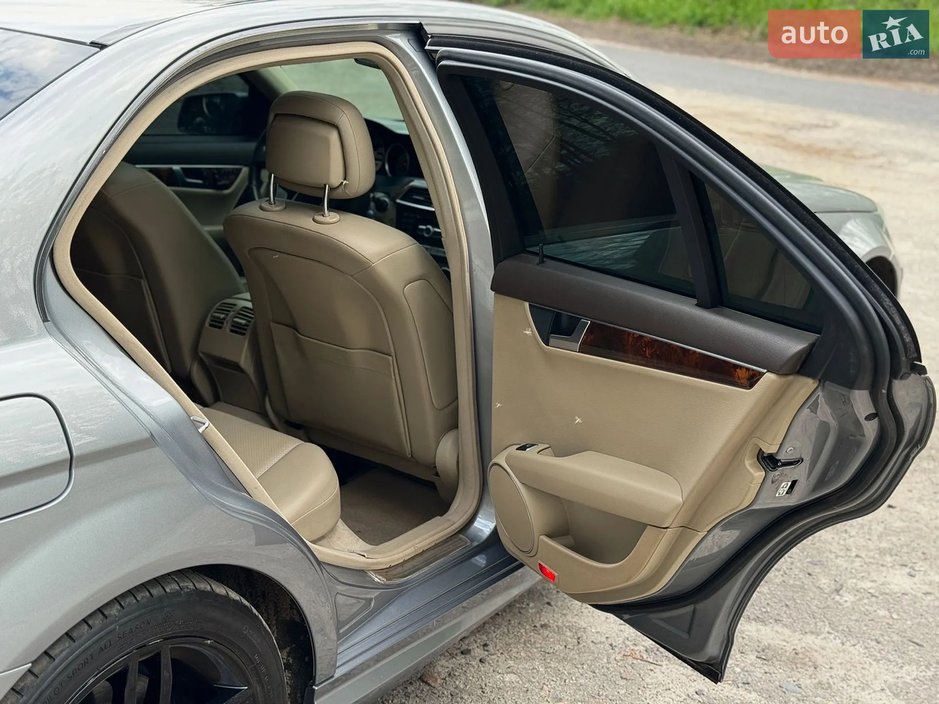 2012 Mercedes-Benz C-klasse - мініатюра 28