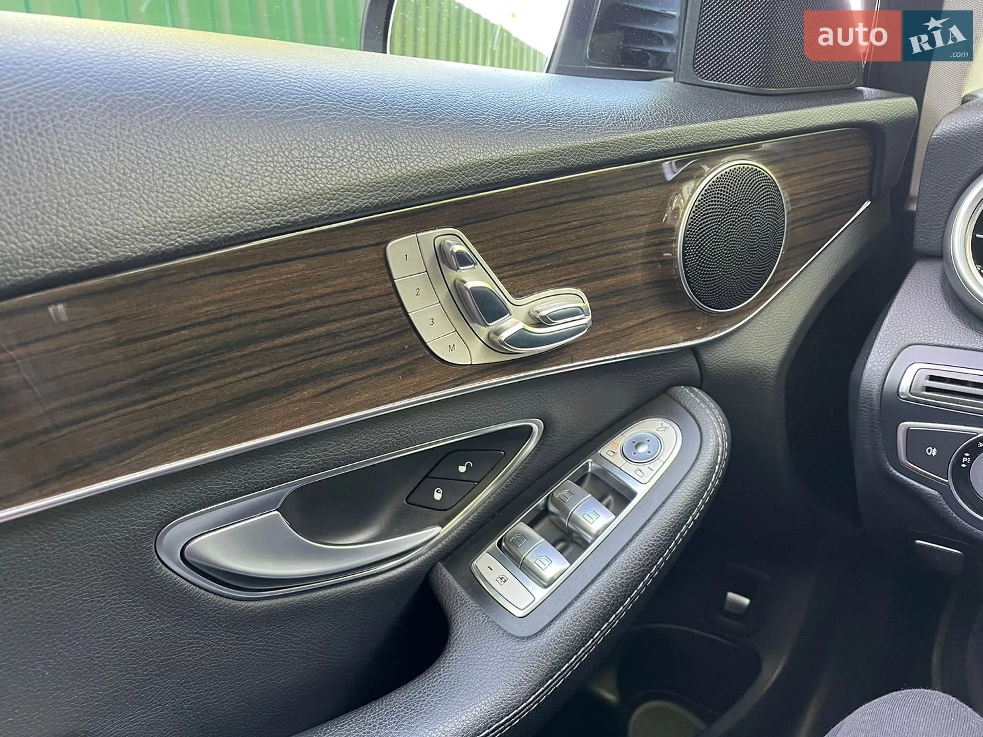 2016 Mercedes-Benz C-klasse - мініатюра 19