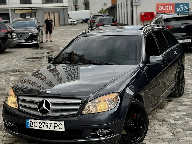 Mercedes-Benz C-Class 2009