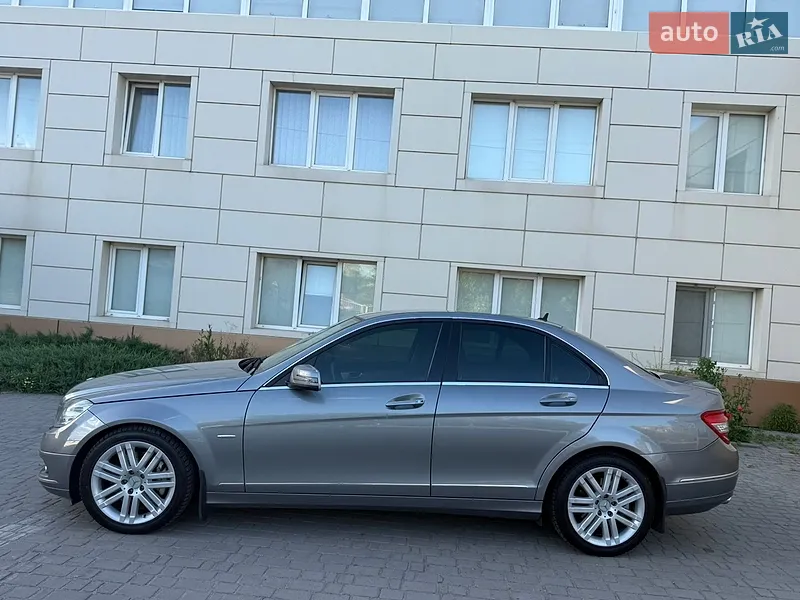Mercedes-Benz C-Class 2009 VIN WDD2040871F458048 фото оголошення 39 з 91