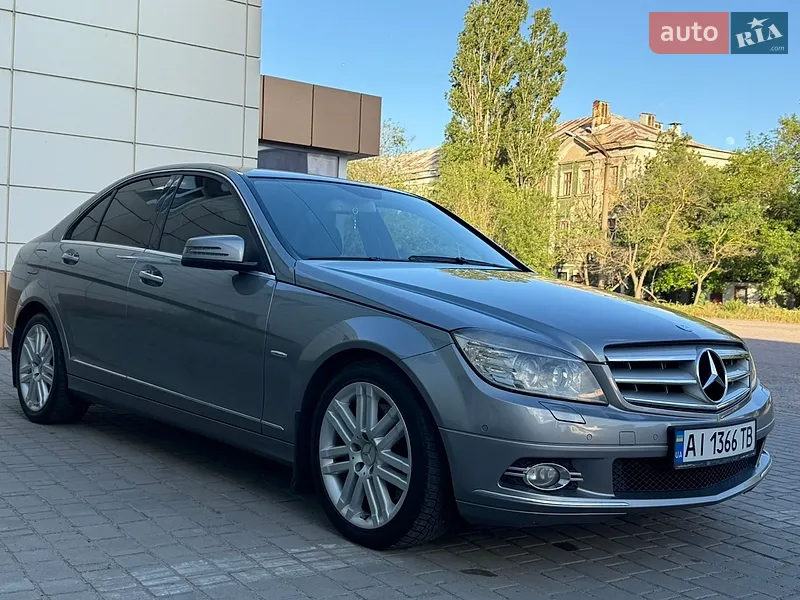 Mercedes-Benz C-Class 2009 VIN WDD2040871F458048 фото оголошення 53 з 91
