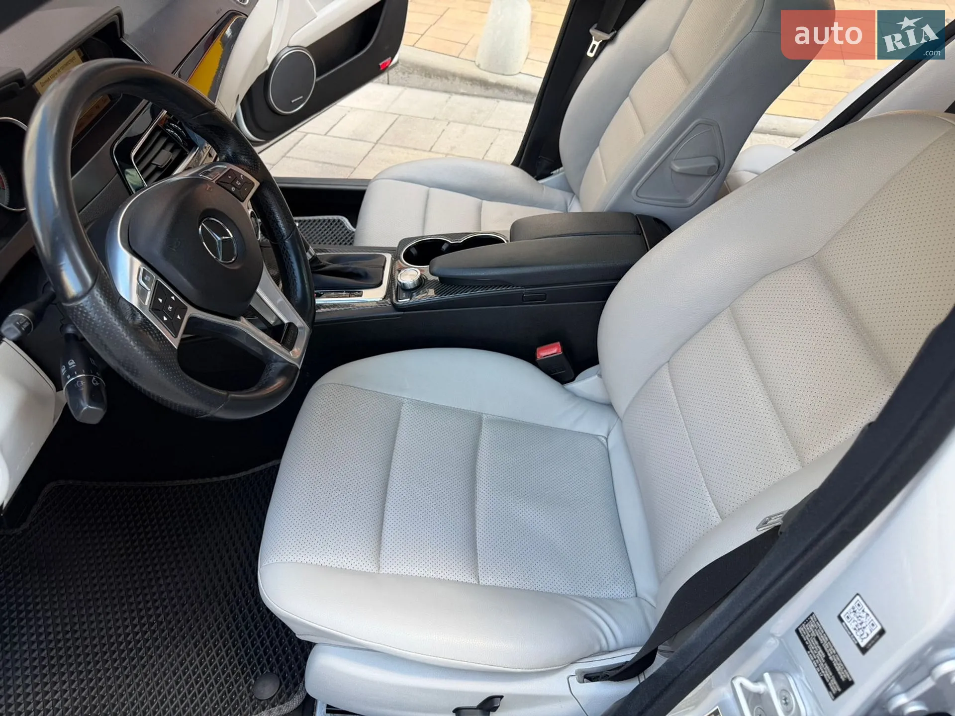 2012 Mercedes-Benz C-klasse - мініатюра 11