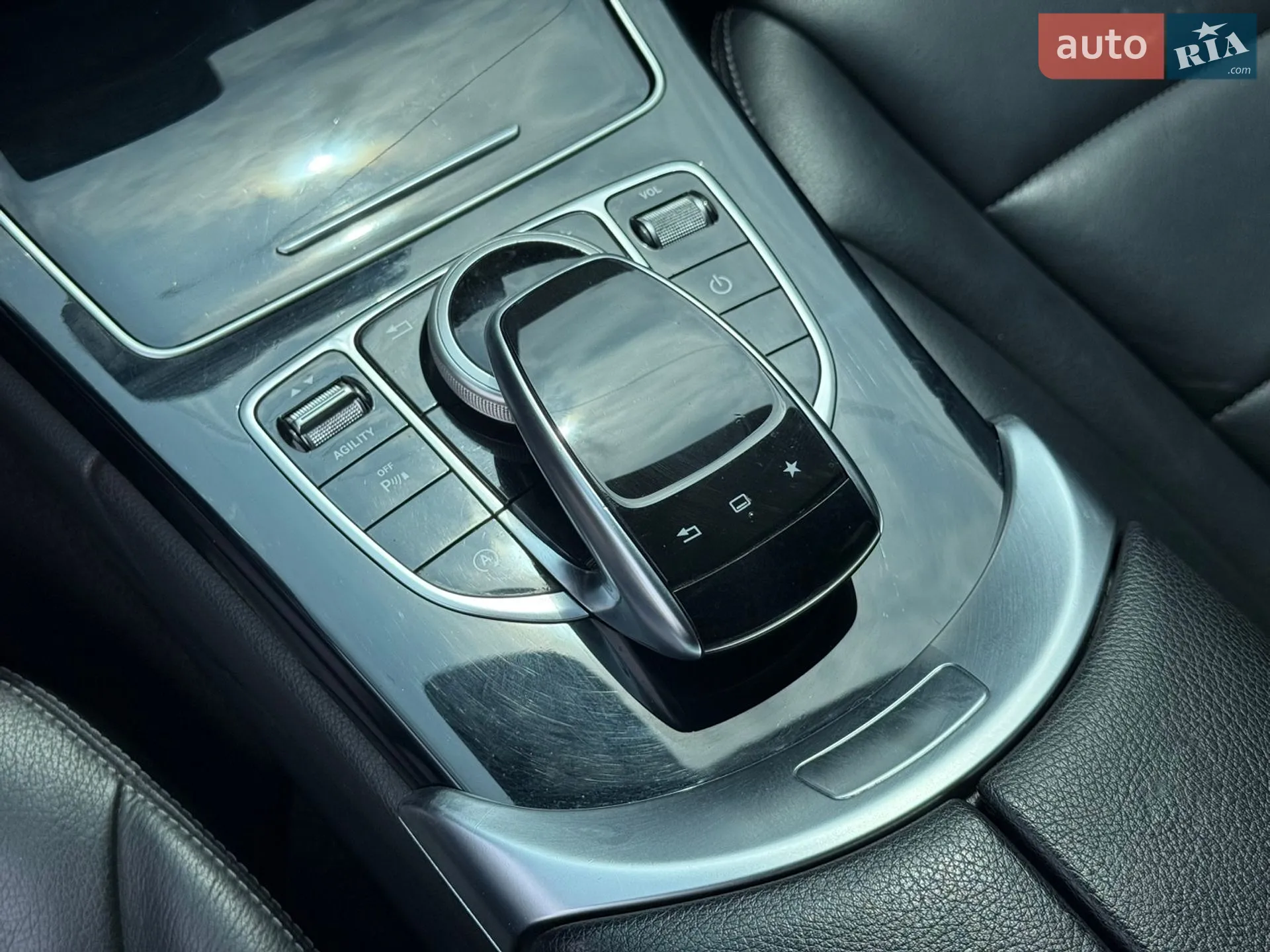 2015 Mercedes-Benz C-klasse - мініатюра 44