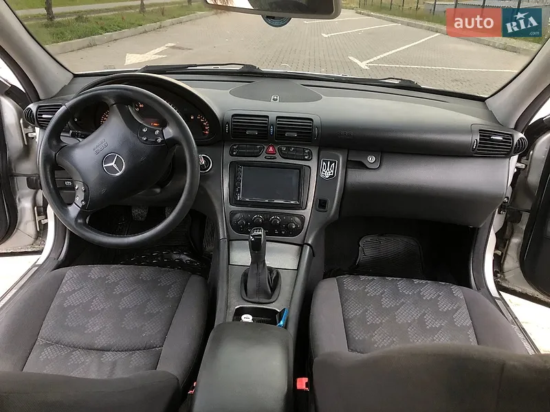 Mercedes-Benz C-Class 2000 VIN WDB2030451F013200 фото оголошення 11 з 42