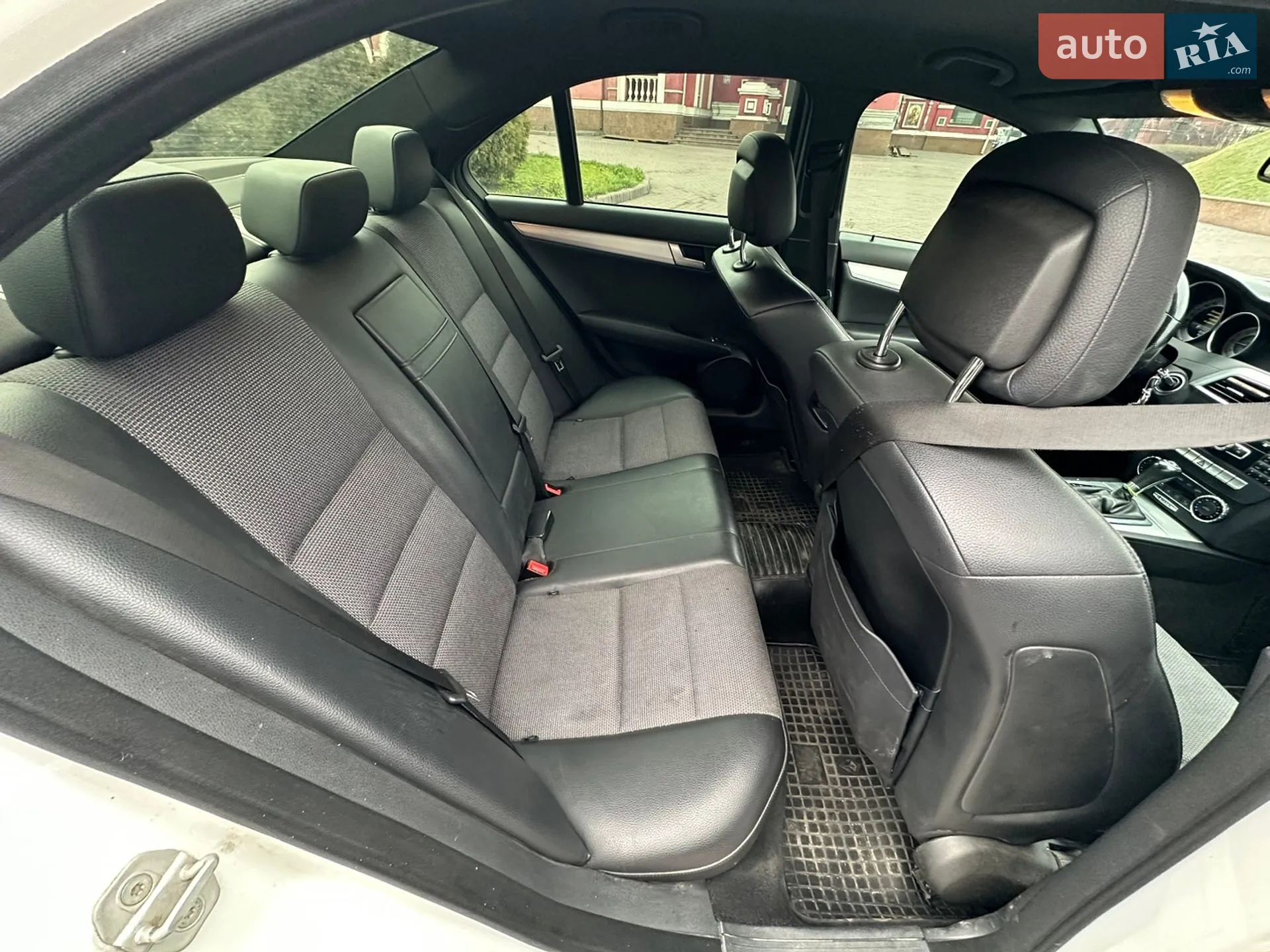 Mercedes-Benz C-Class 2013 VIN WDD2040841A921279 фото оголошення 21 з 35