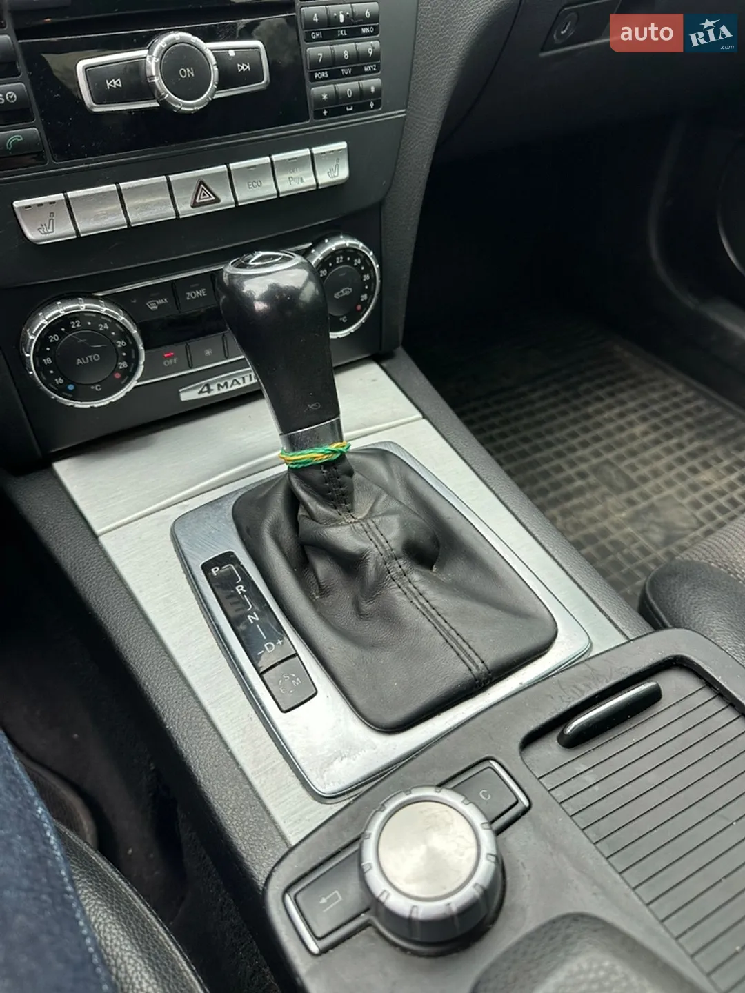 2013 Mercedes-Benz C-klasse - мініатюра 31