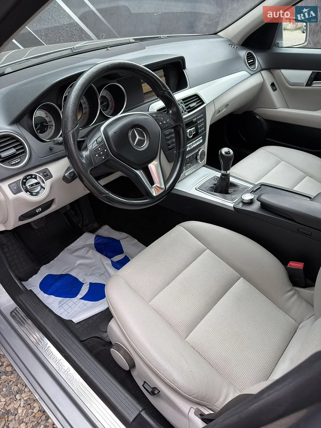 2011 Mercedes-Benz C-klasse - мініатюра 13