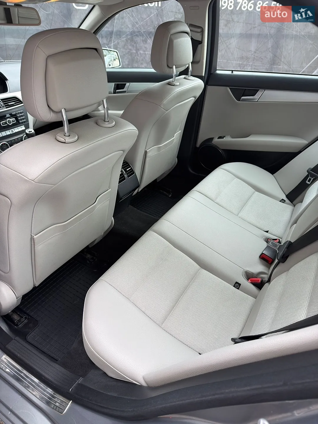2011 Mercedes-Benz C-klasse - мініатюра 23
