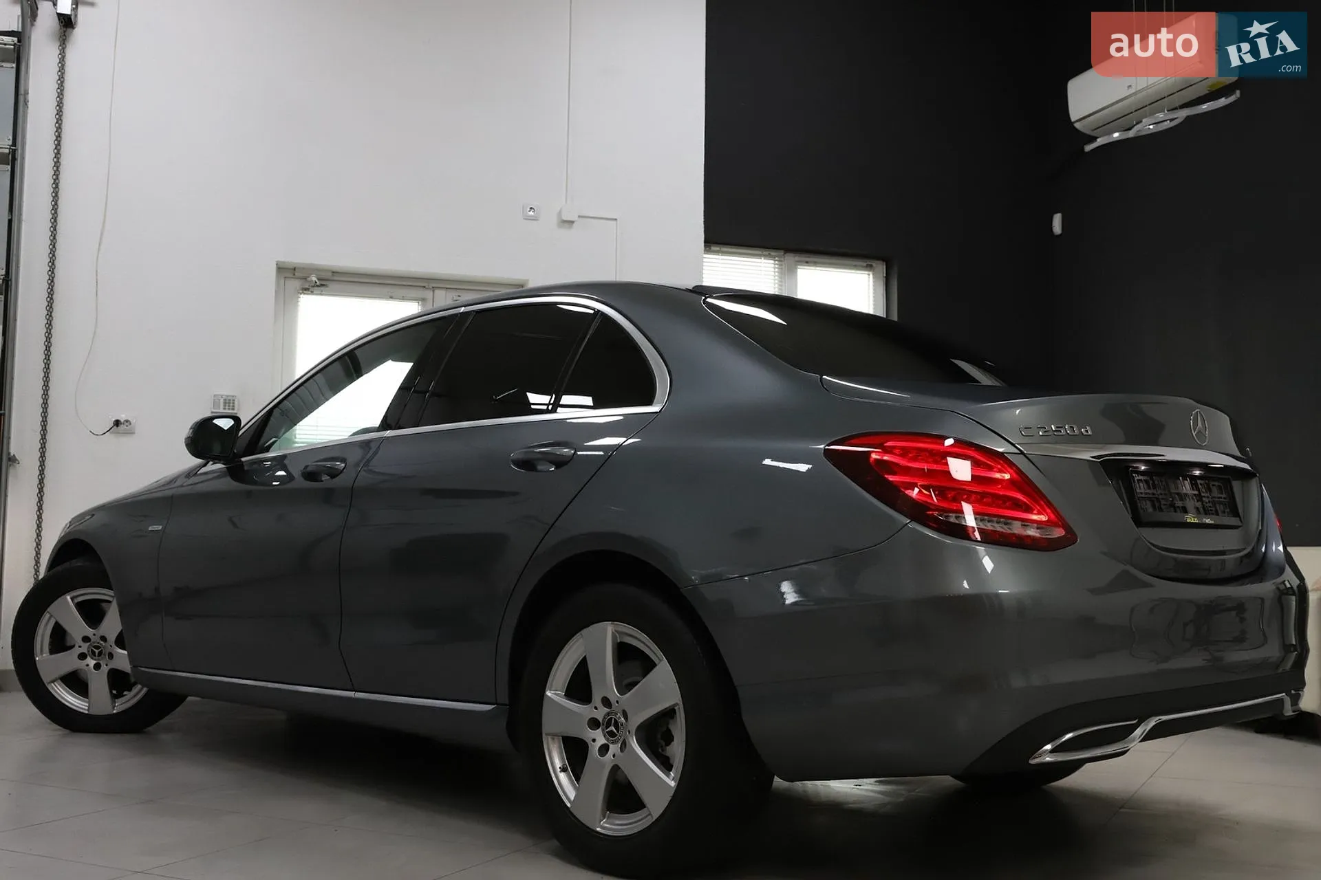 2017 Mercedes-Benz C-klasse - мініатюра 28