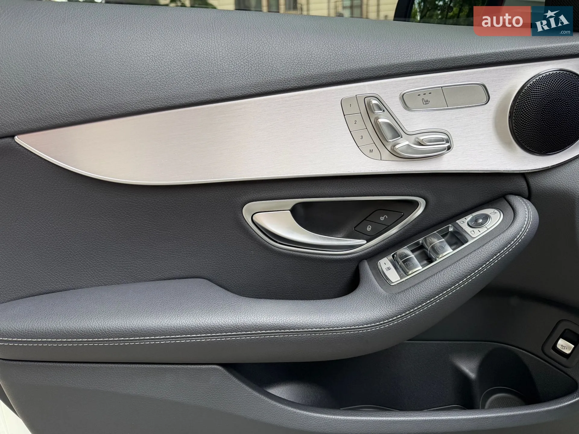 2020 Mercedes-Benz C-klasse - мініатюра 21