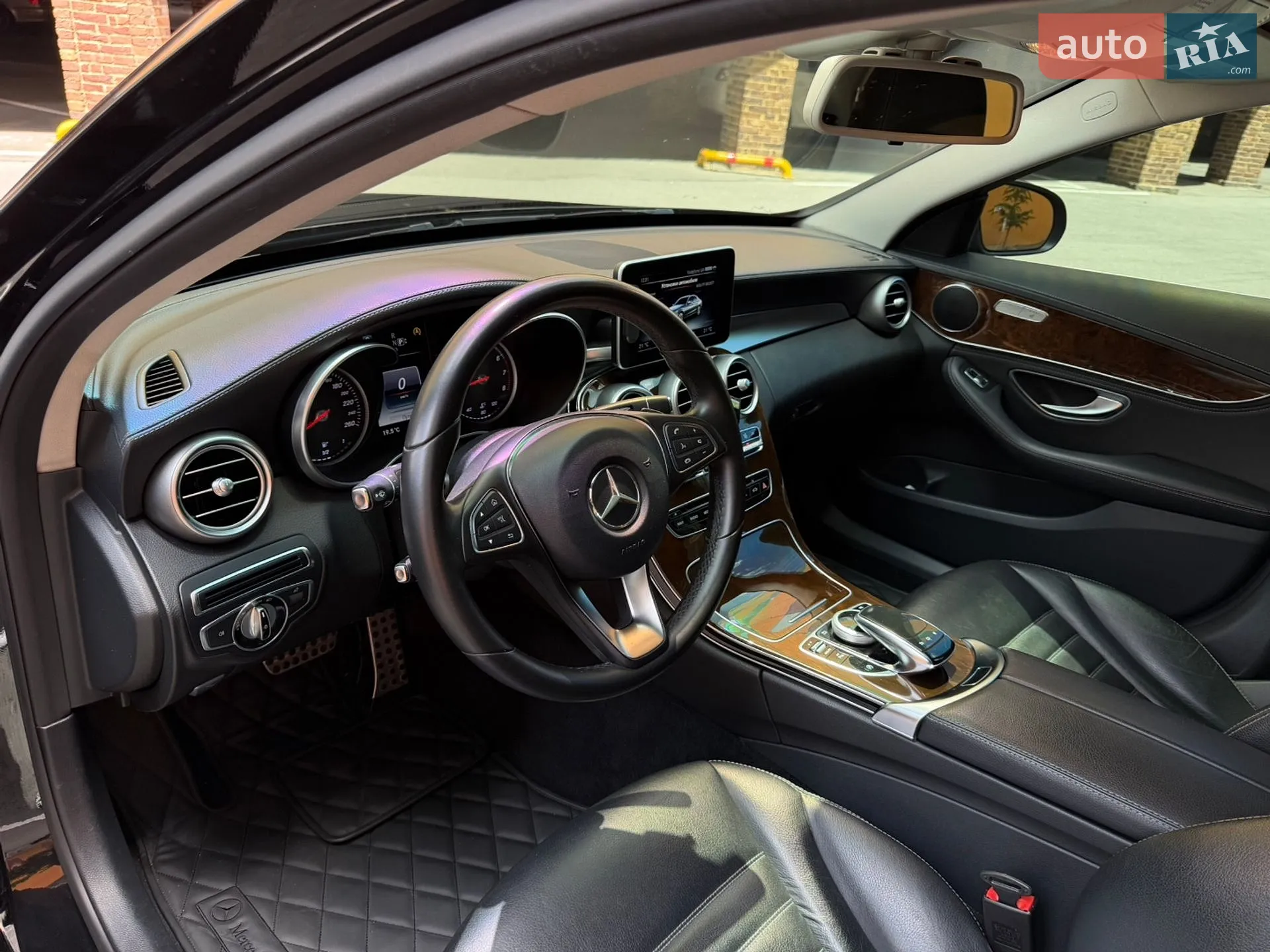 2016 Mercedes-Benz C-klasse - мініатюра 10