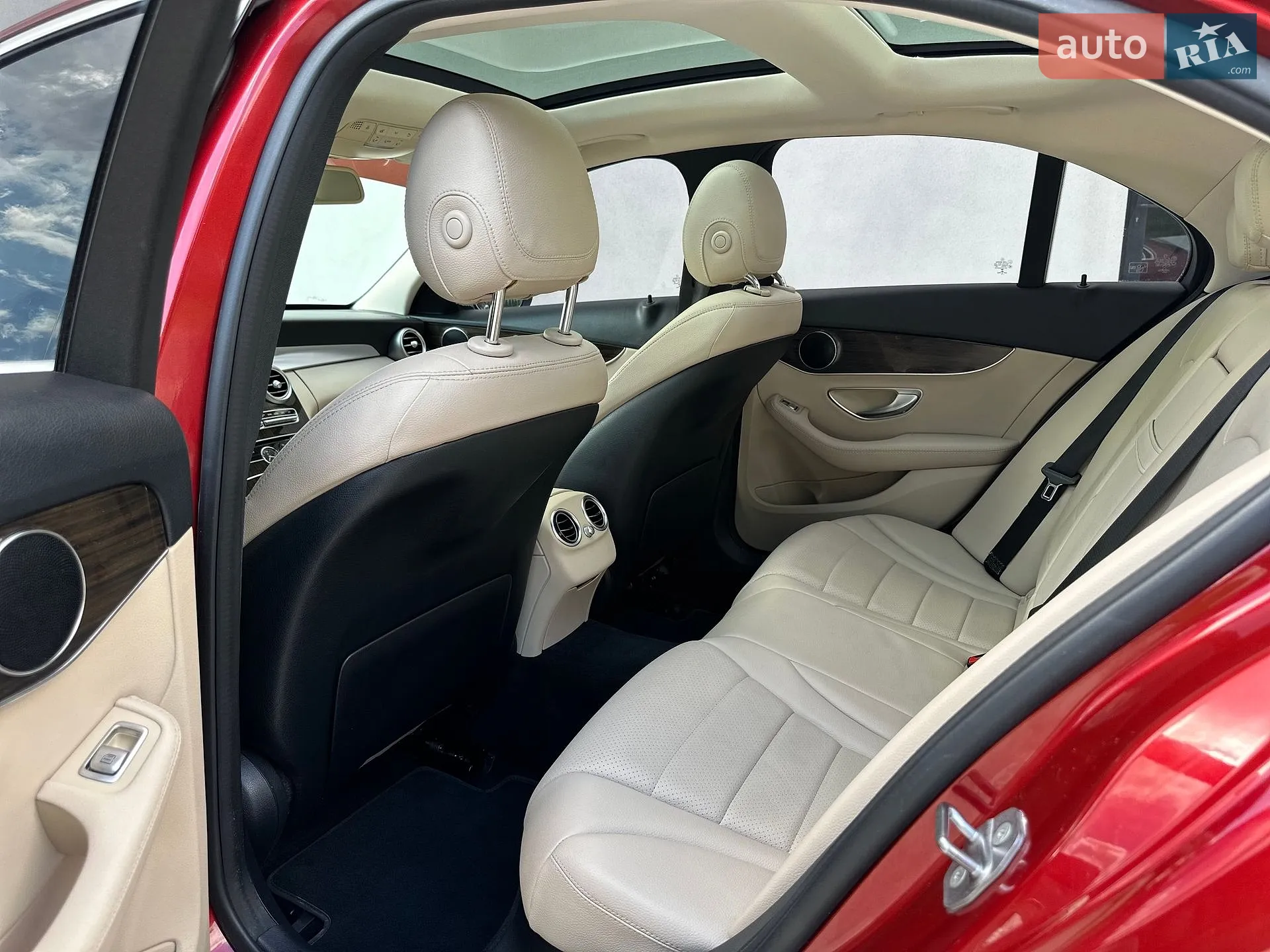 2016 Mercedes-Benz C-klasse - мініатюра 32