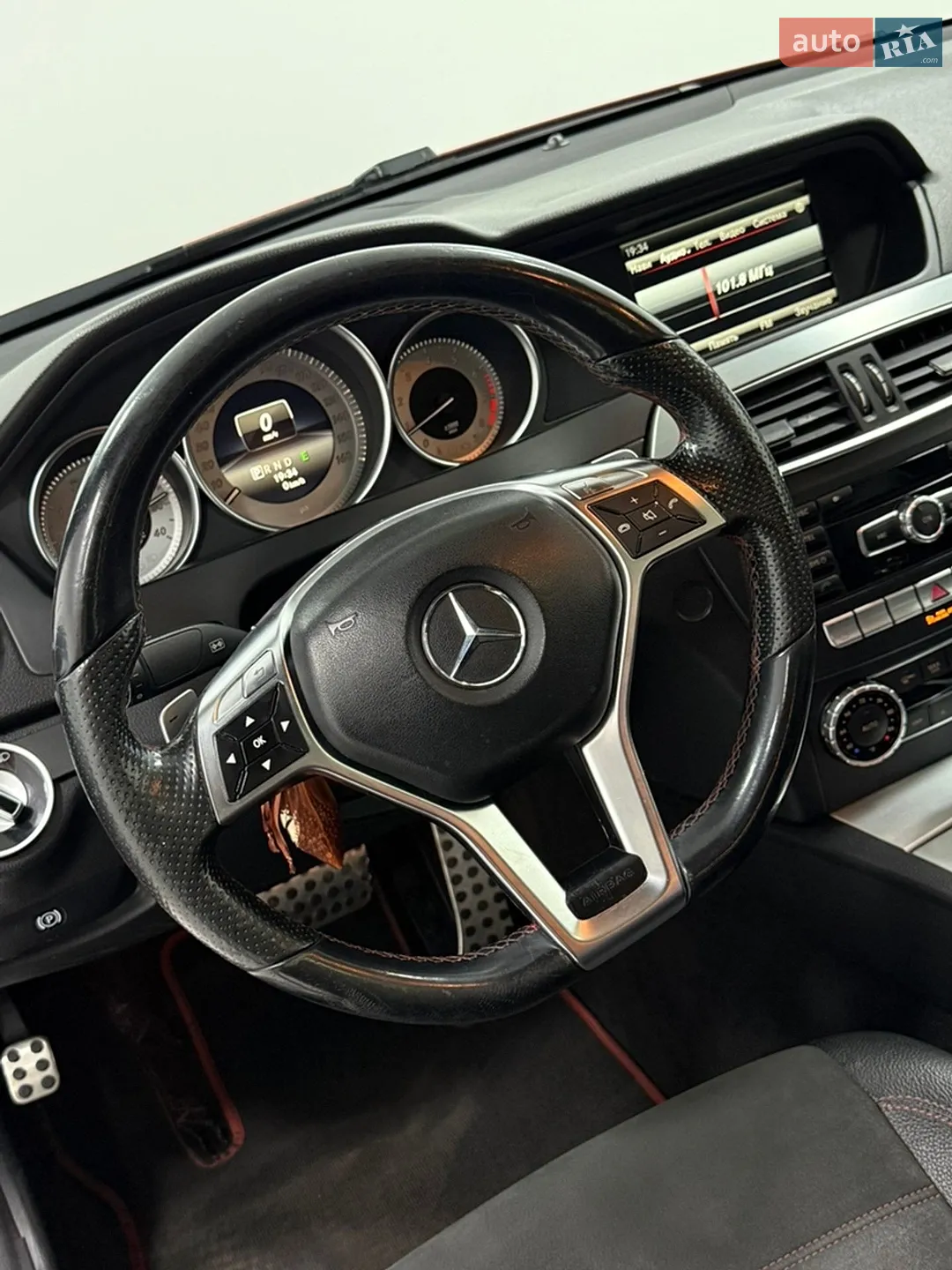 2013 Mercedes-Benz C-klasse - мініатюра 18