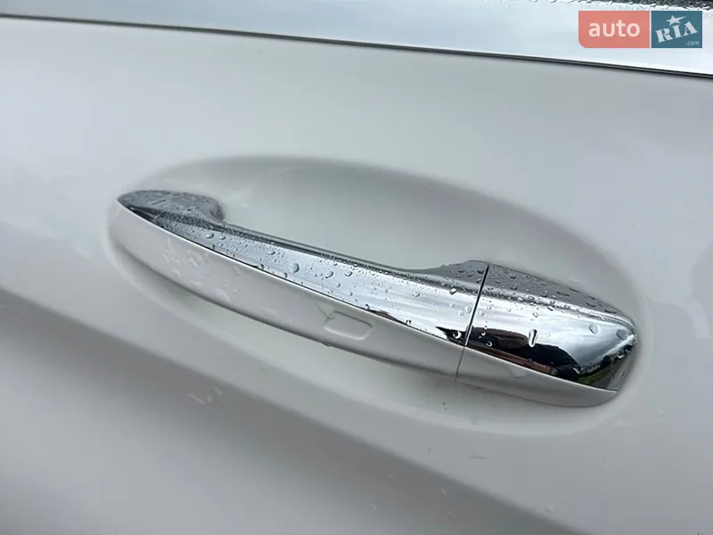 Mercedes-Benz C-Class 2018 VIN 55SWF4JB3JU267893 фото оголошення 32 з 85