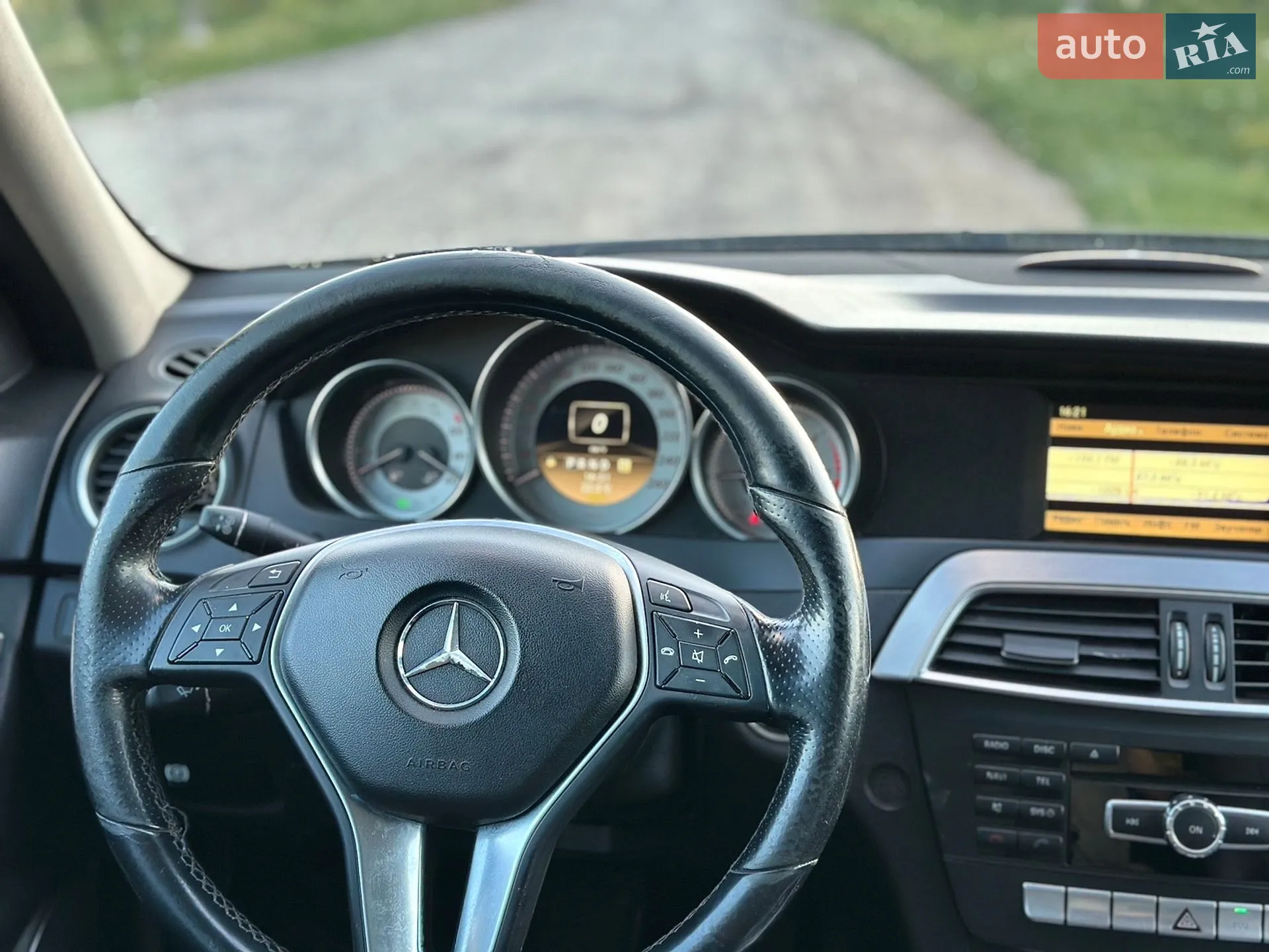 2011 Mercedes-Benz C-klasse - мініатюра 22