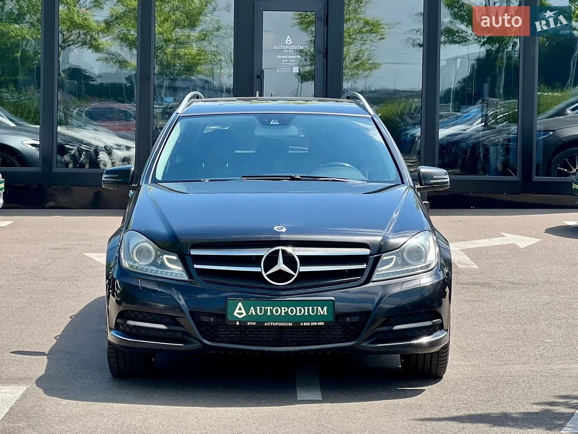 Mercedes-Benz C Class 2012 VIN WDD2042021F932950 фото оголошення 6 з 49