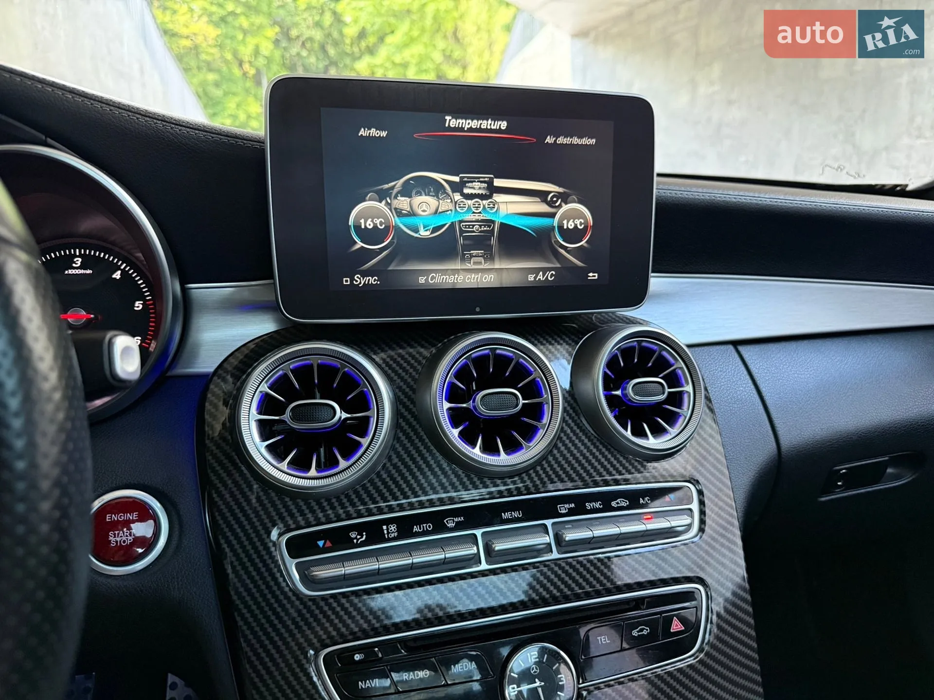Mercedes-Benz C Class 2015 VIN WDDWF0KB0GF257325 фото оголошення 29 з 37