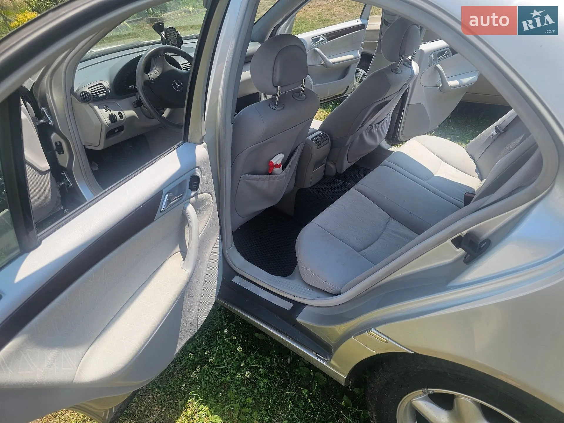 Mercedes-Benz C-Class 2003 VIN WDB2030461A579775 фото оголошення 18 з 22