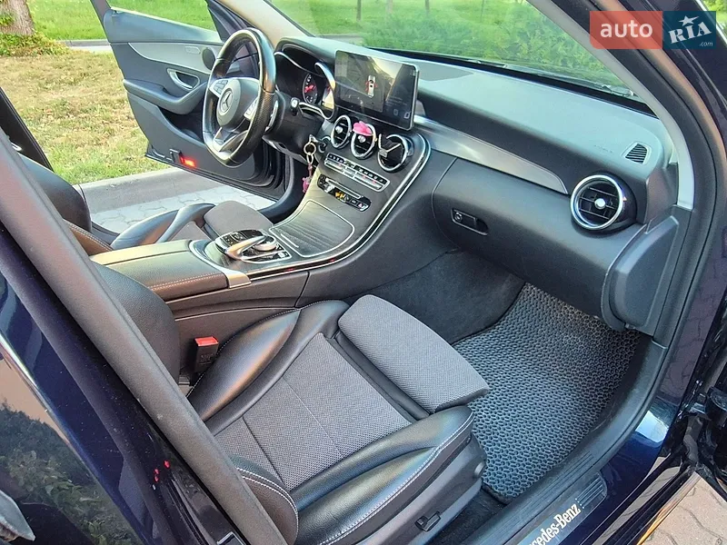 Mercedes-Benz C-Class 2018 VIN WDD2050041R391528 фото оголошення 33 з 74